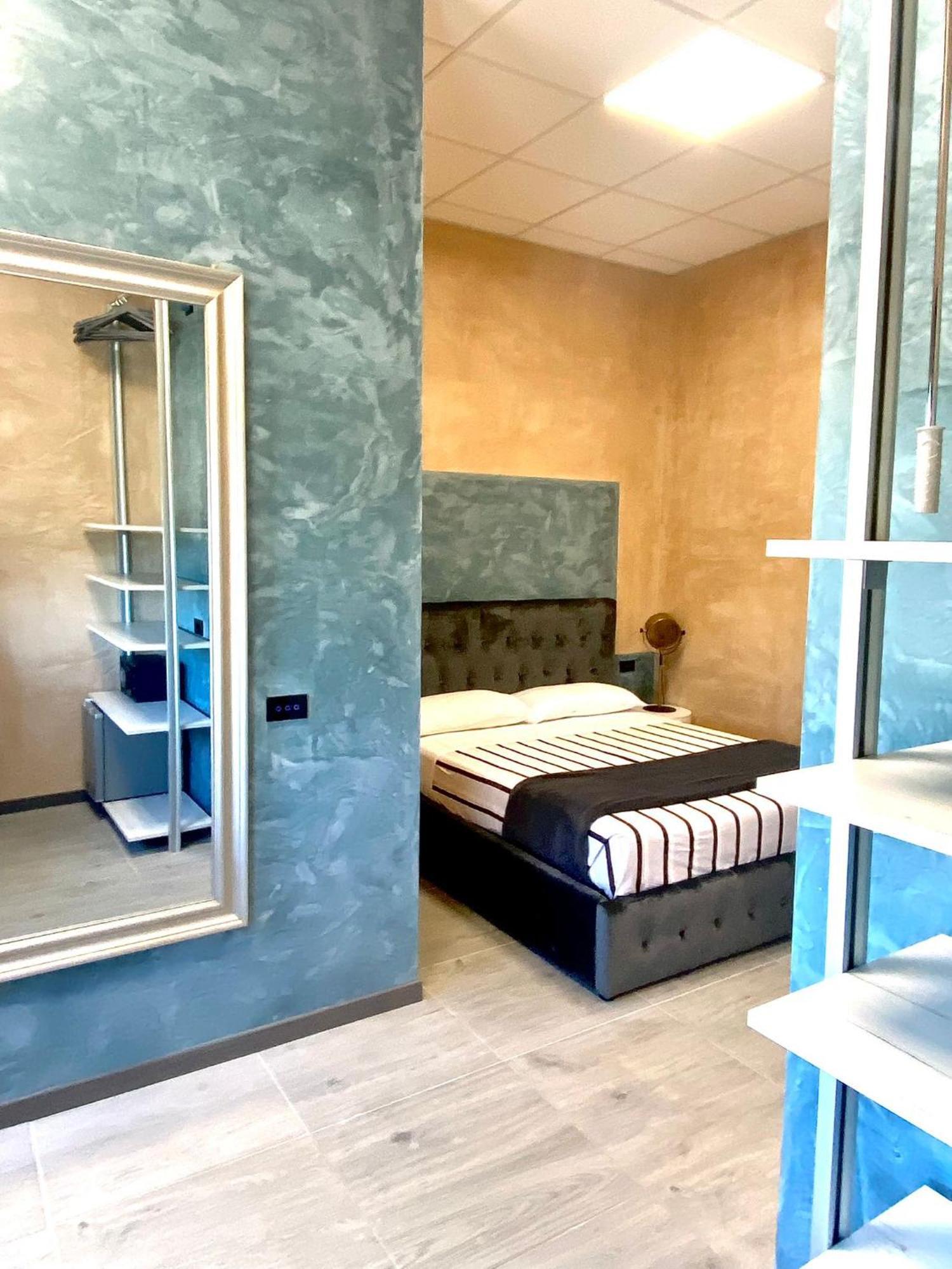 Hotel Tech Brembate Ngoại thất bức ảnh